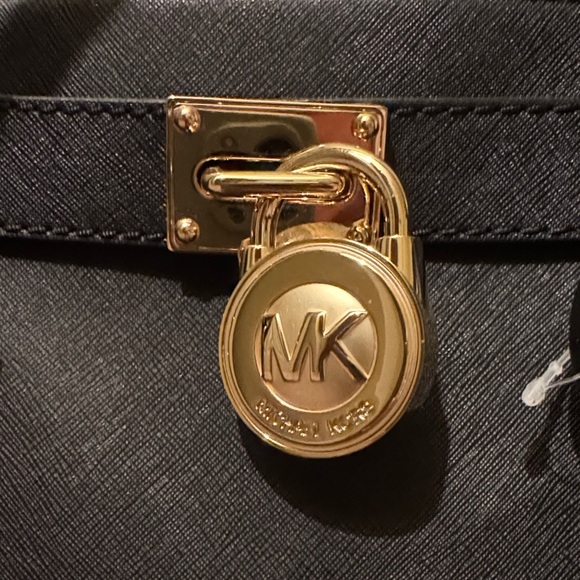 NWT | Michael Kors | Black | Hamilton | Tote Bag - Picture 3 of 6